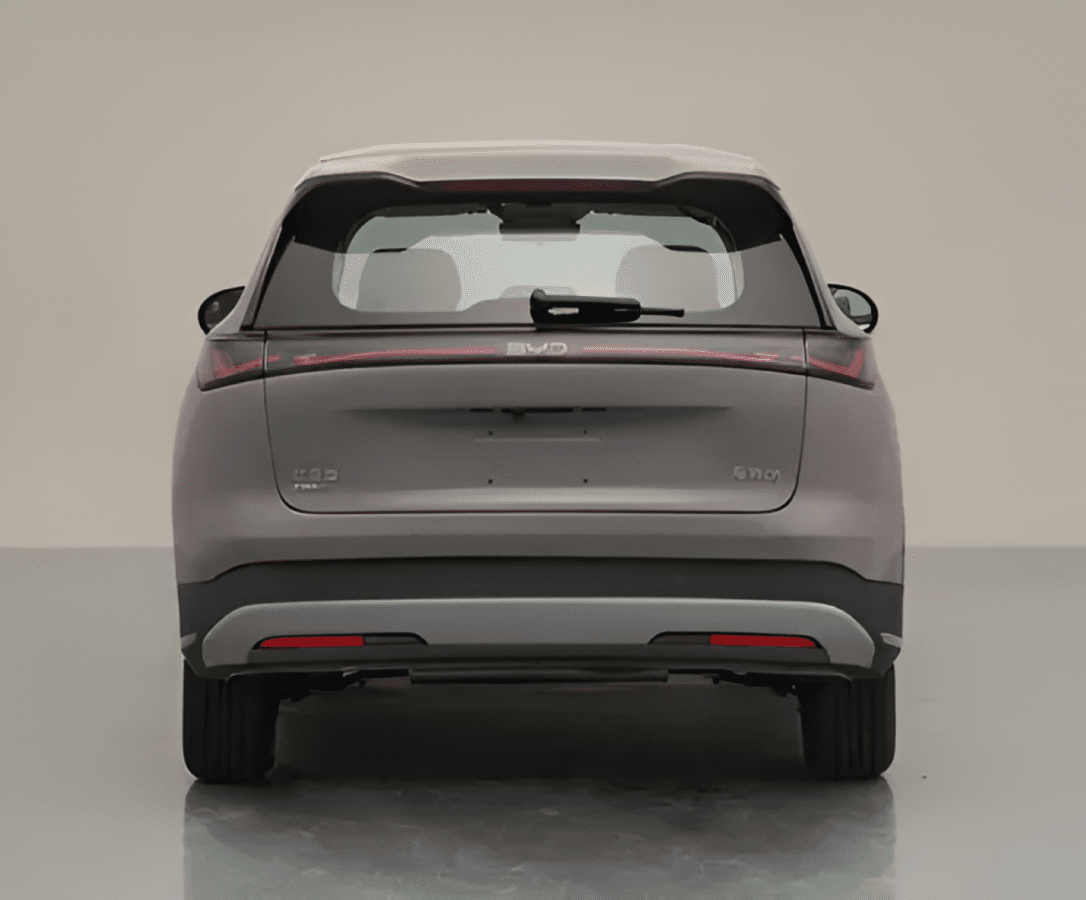 Το BYD Sealion 05 DM-PHEV επιστρέφει με νέο design και έως 155 km ηλεκτρική αυτονομία