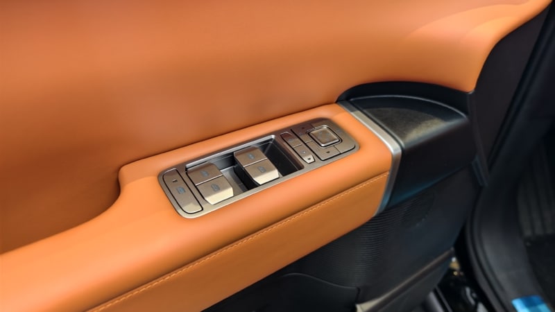 BYD Ti7: Το PHEV-SUV που «γκρεμίζει» τους κανόνες – AWD, 1.300 Km αυτονομία και χαρακτήρας εκτός δρόμου