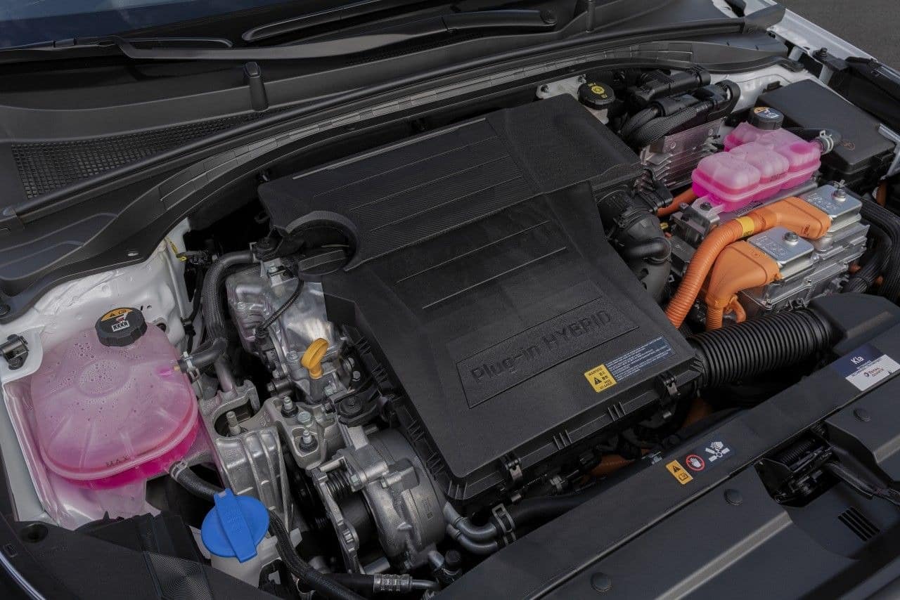 Αξίζει να αγοράσετε ένα PHEV σήμερα; Και γιατί;