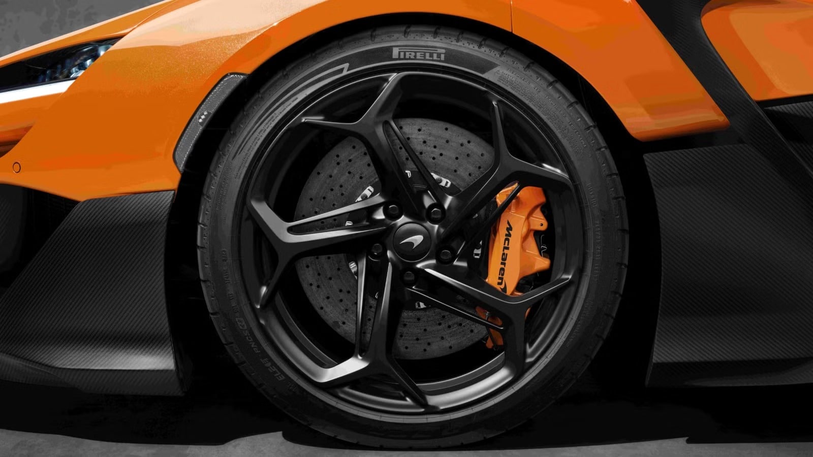 Η McLaren «δίνει φωνή» στην πρόσφυση - Η πατέντα που κάνει τα ηλεκτρικά supercars να… μιλάνε στον οδηγό