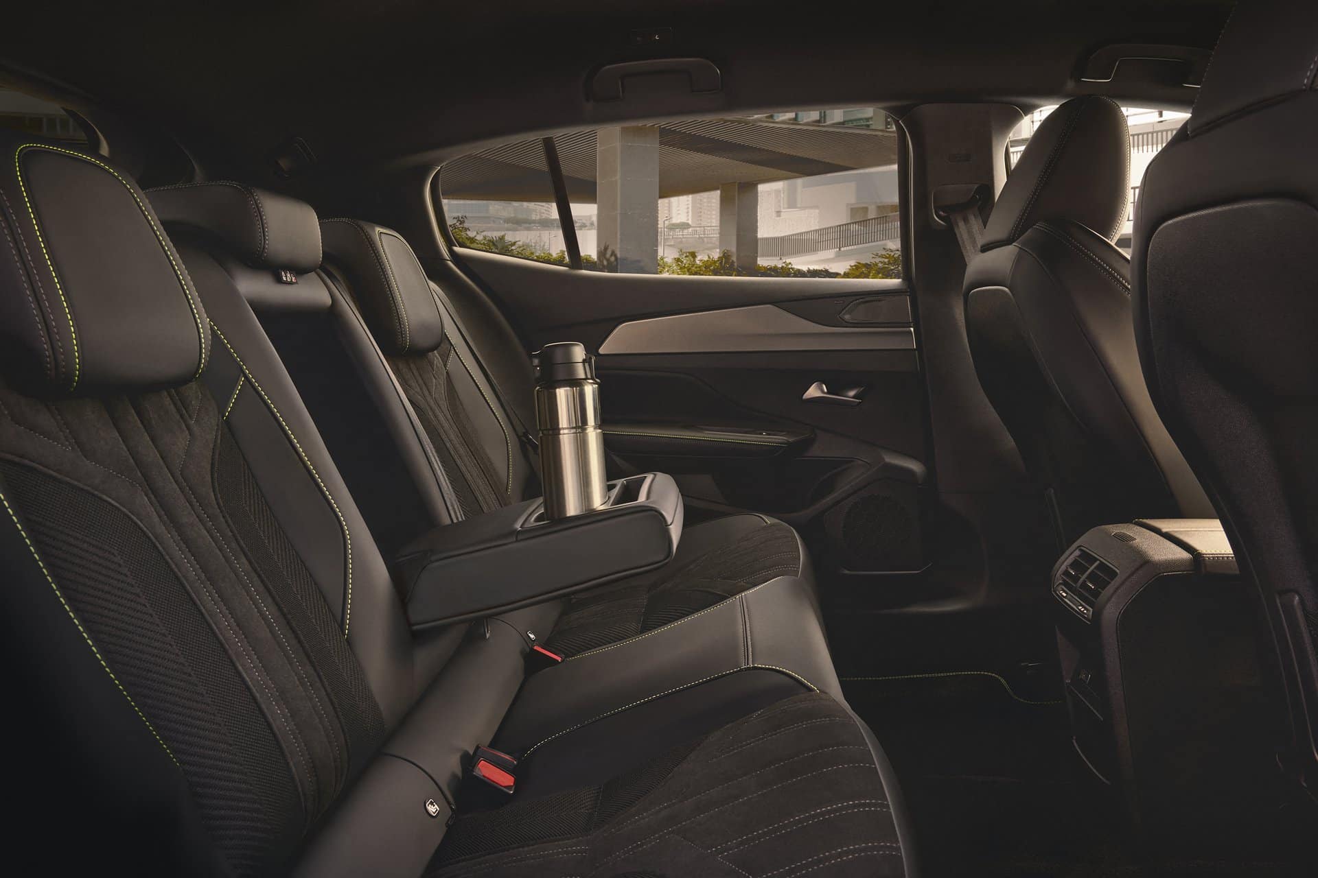 Αυτό είναι το νέο Peugeot 408 - Πότε φθάνει Ελλάδα