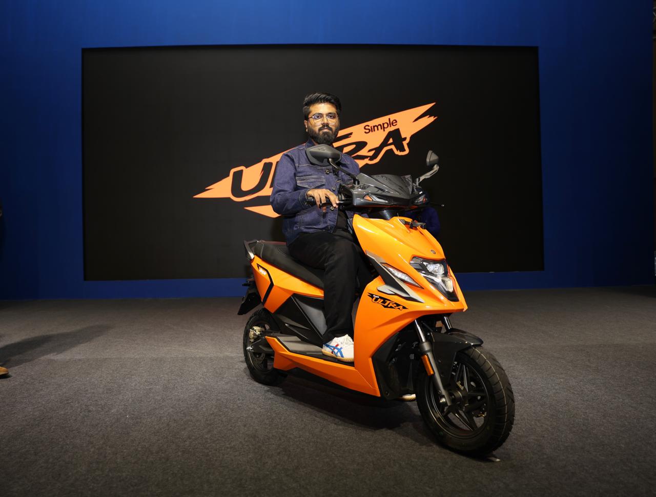 Simple Ultra: Το ηλεκτρικό σκούτερ με έως 400 km αυτονομία