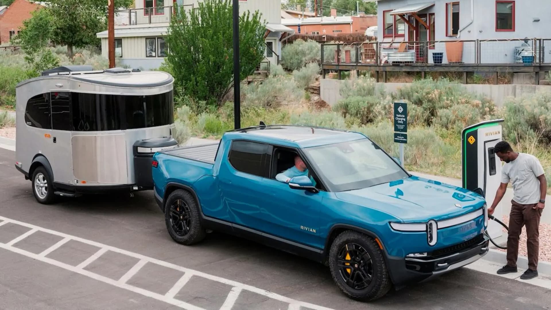 Ρυμούλκηση με EV: Τι πρέπει να ξέρεις;