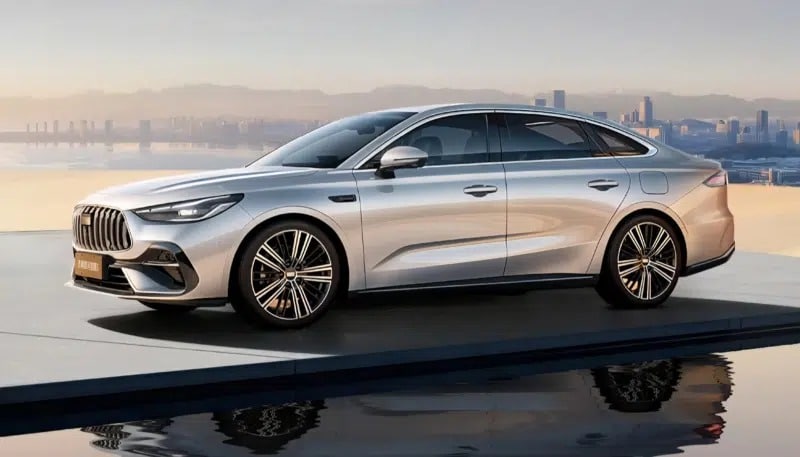 Geely Galaxy Starshine 6 PHEV: Μεγαλύτερη μπαταρία και 170 km ηλεκτρικής αυτονομίας