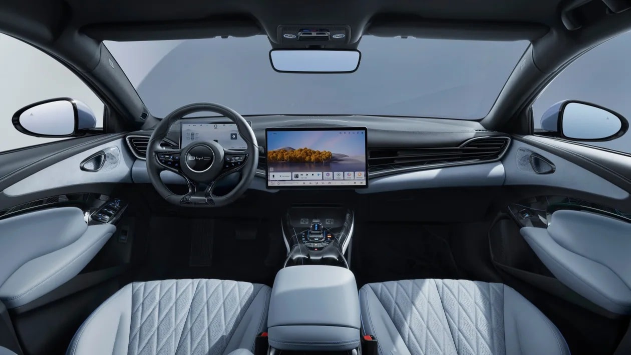 BYD Seal Excellence 523 PS: Τετρακίνητο ηλεκτρικό sedan με 3,8’’ τα 0-100