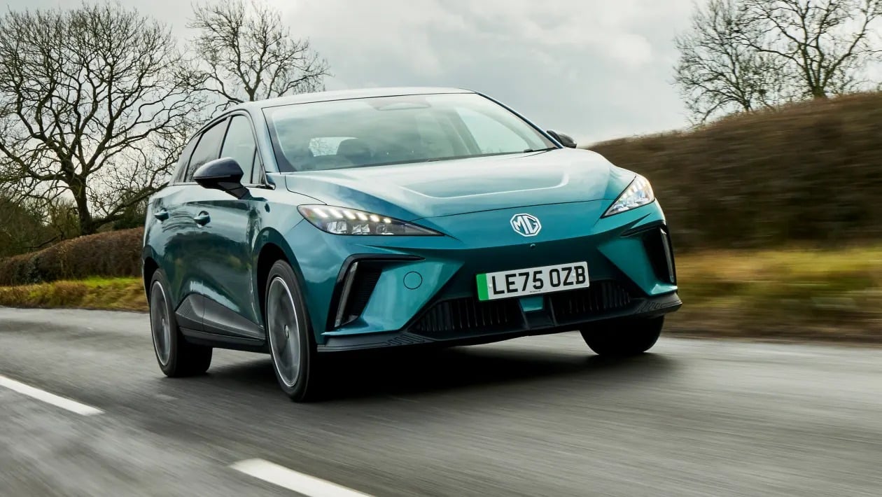 Νέο MG4 2026: Έγινε Premium, έμεινε προσιτό