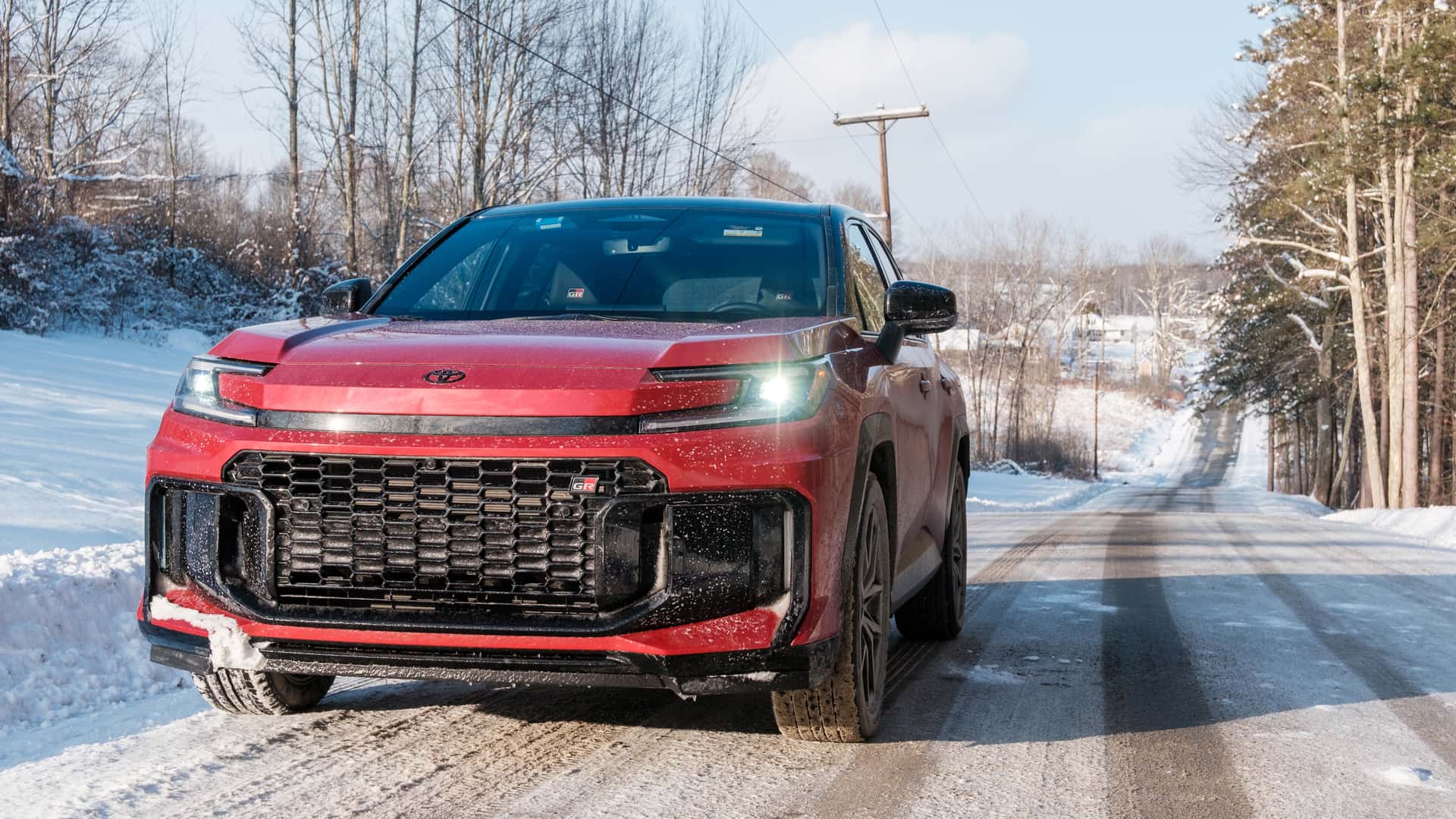 Toyota RAV4 PHEV 2026: Το υβριδικό που υπόσχεται ηλεκτρική καθημερινότητα