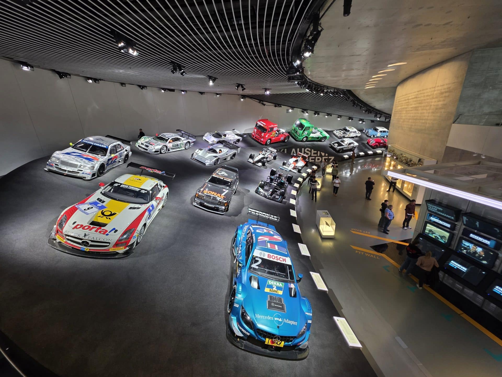 Μουσείο Mercedes-Benz -Ένα Ταξίδι 140 Ετών