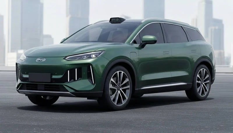 Το νέο BYD Seal U έρχεται «φουριόζο»: Περισσότερη ισχύς, περισσότερος χώρος, περισσότερη τεχνολογία