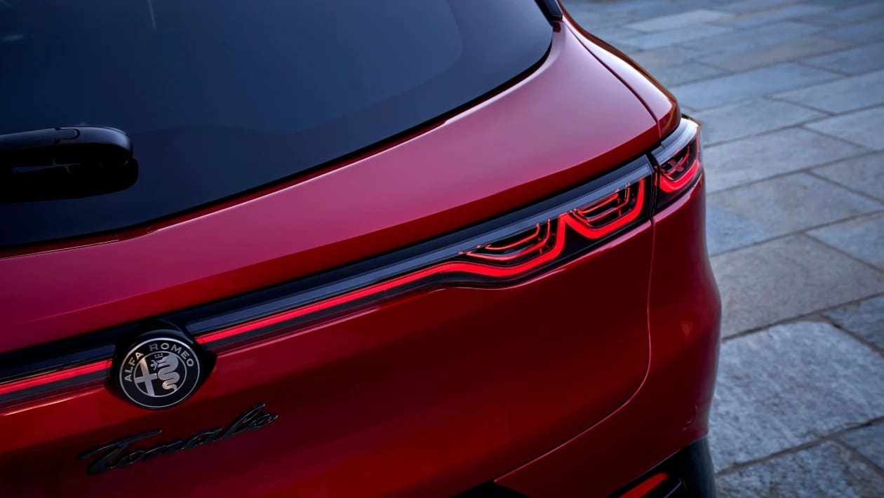Alfa Romeo Tonale: Το ιταλικό premium SUV που «κλέβει» καρδιές