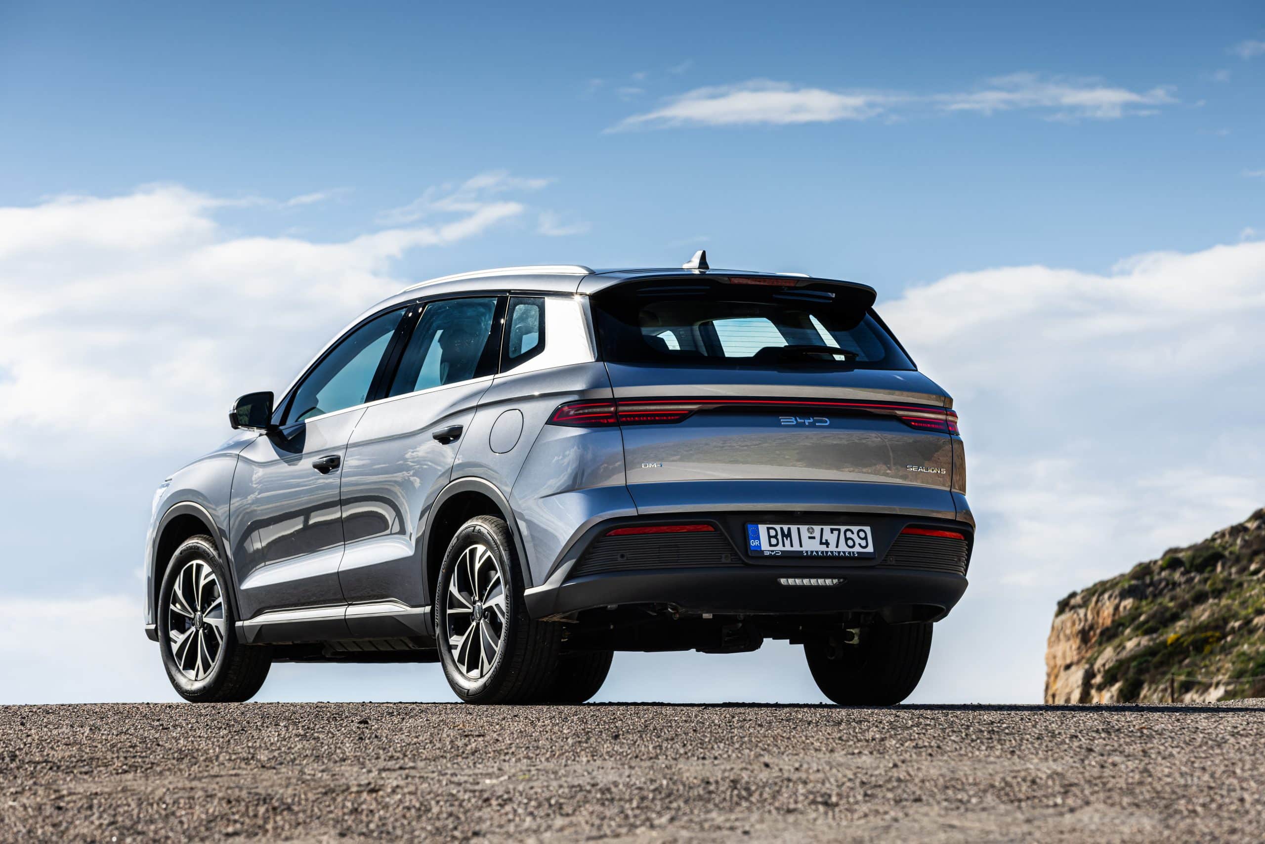 Νέο BYD SEALION 5 DM-i με τεχνολογία Super Hybrid - Δείτε εκδόσεις και τιμές 