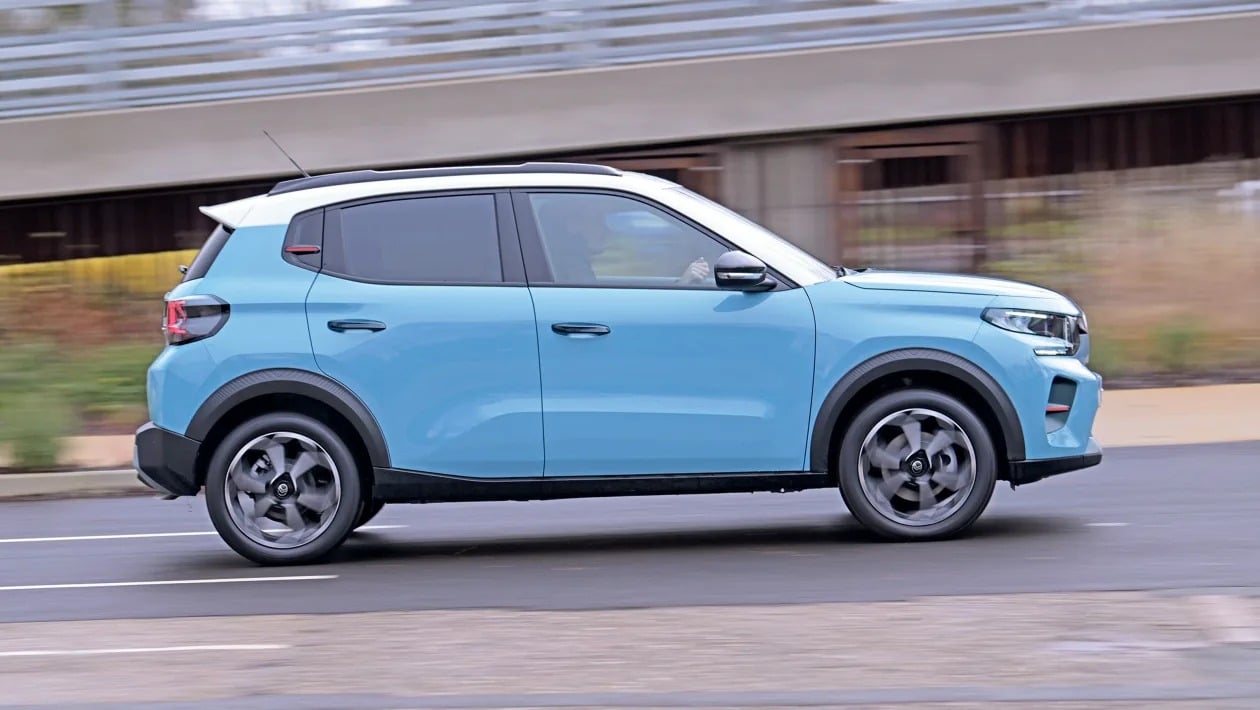 Toyota Aygo X Hybrid vs Citroen C3 Hybrid