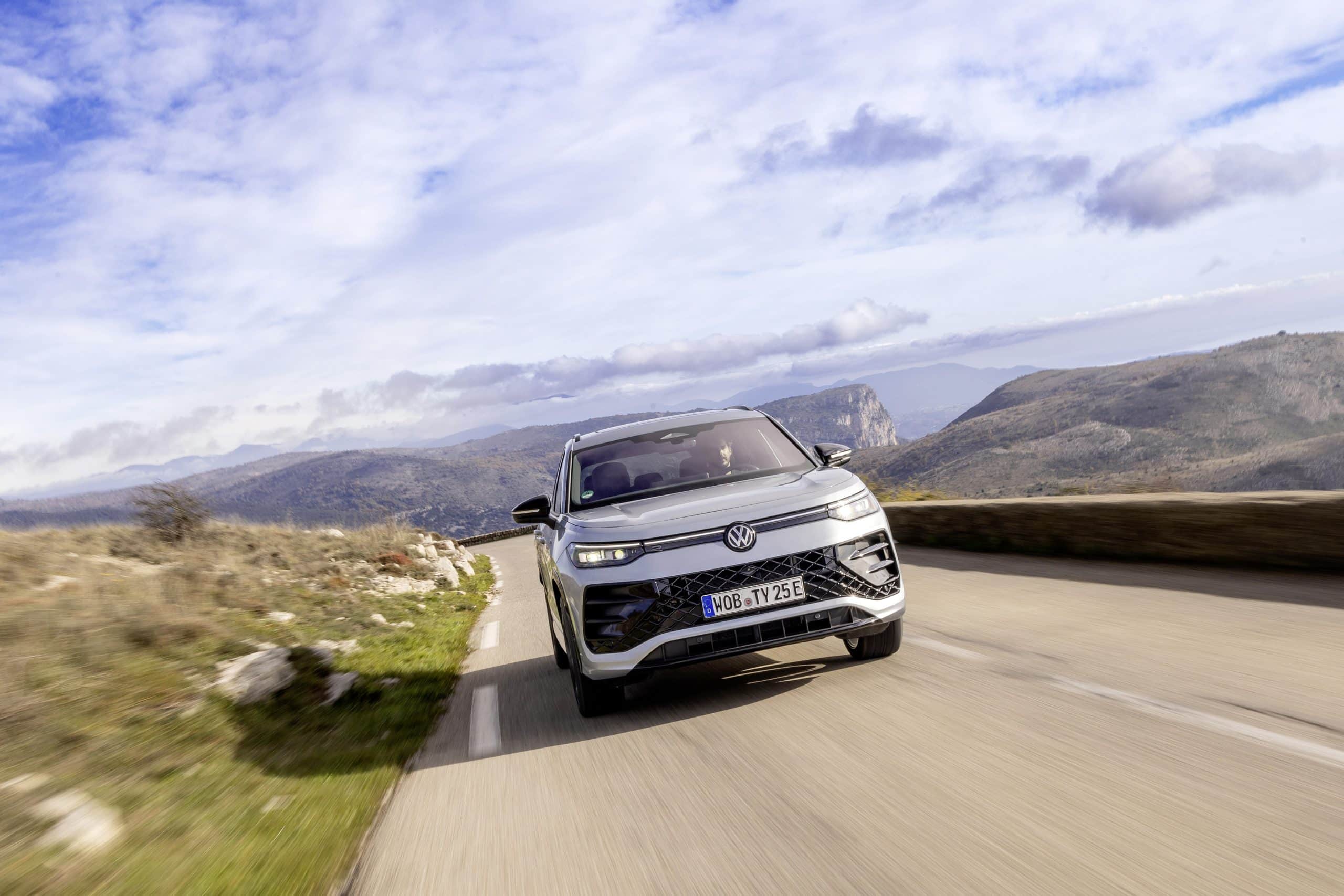 Volkswagen eHybrid (PHEV): Η τεχνολογία που μειώνει δραστικά την κατανάλωση καυσίμου στην καθημερινή χρήση