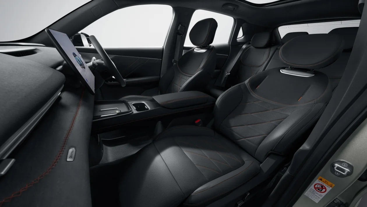 Το νέο Changan Deepal S05 έρχεται Ευρώπη να ανταγωνιστεί τα Skoda Elroq και Kia EV3