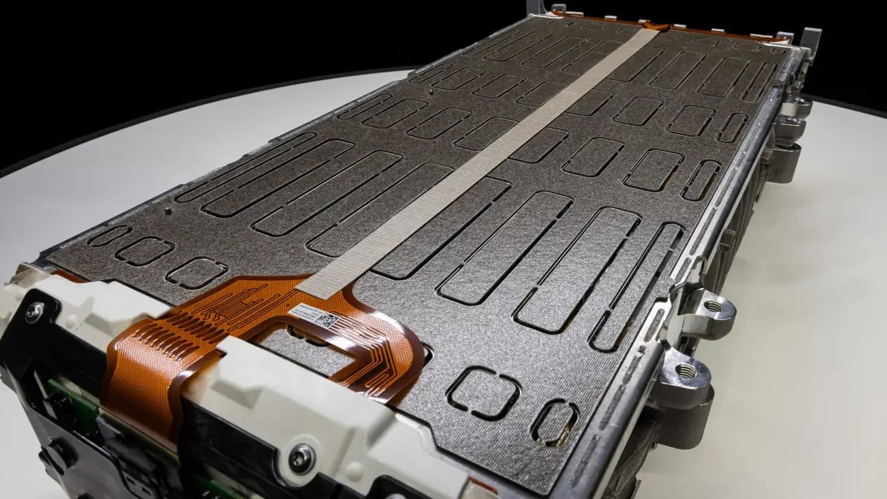 Πρώτες εικόνες από το εσωτερικό της νέας ηλεκτρικής Ferrari Luce