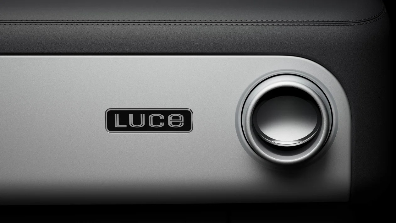 Πρώτες εικόνες από το εσωτερικό της νέας ηλεκτρικής Ferrari Luce