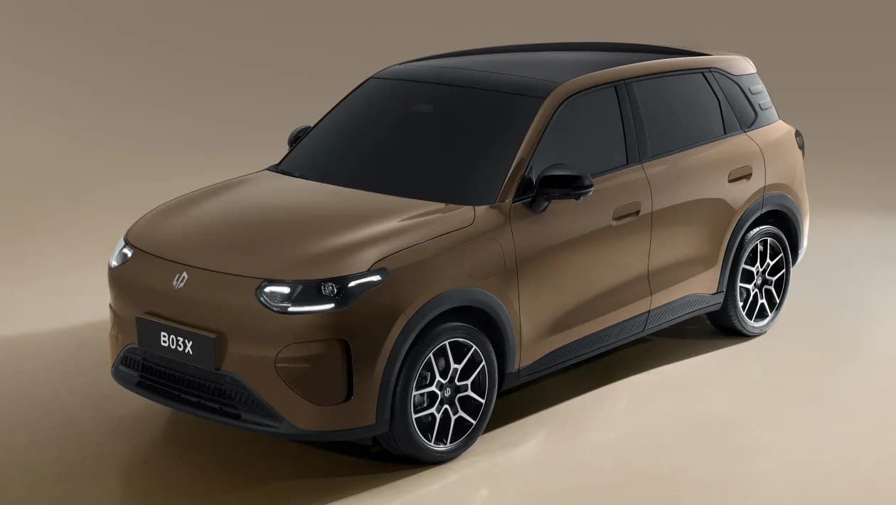 Πρώτη ματιά στο εσωτερικό του ολοκαίνουργιου Leapmotor B03X