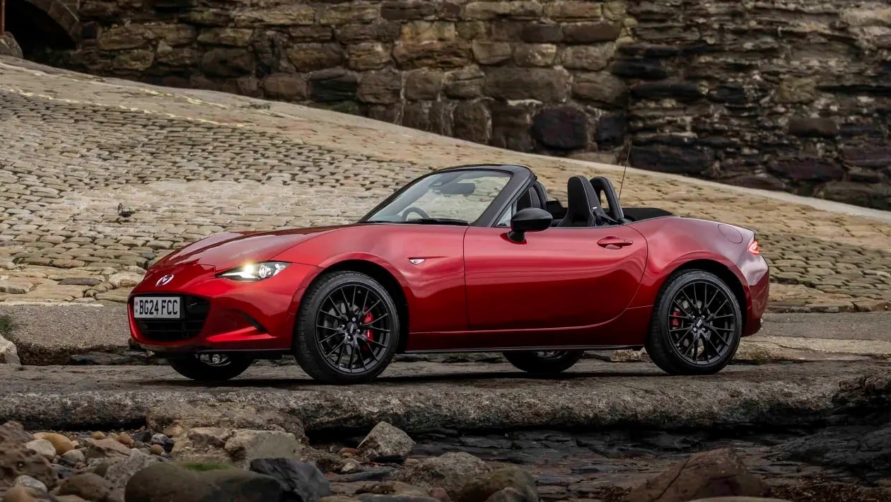 Mazda MX-5: Το τελευταίο «καθαρόαιμο» roadster ζει ακόμα