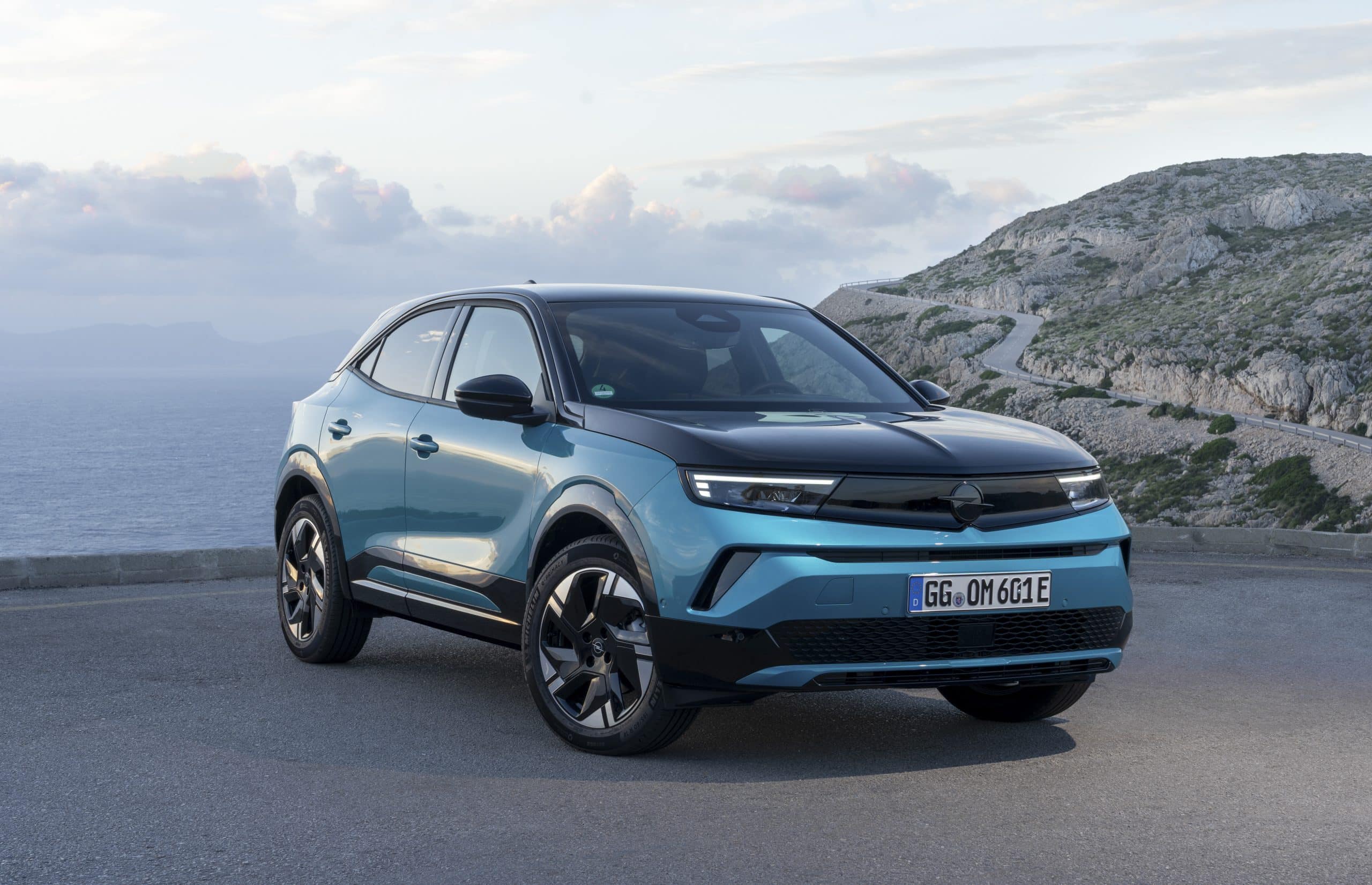 Η Opel στη 2η θέση της αγοράς επιβατικών οχημάτων τον Ιανουάριο