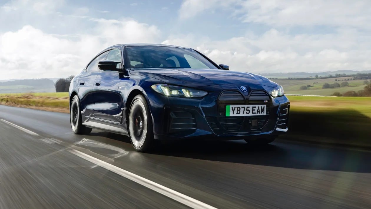 BMW i4 M60: Το ηλεκτρικό Μ που βάζει δύσκολα στο Tesla Model 3