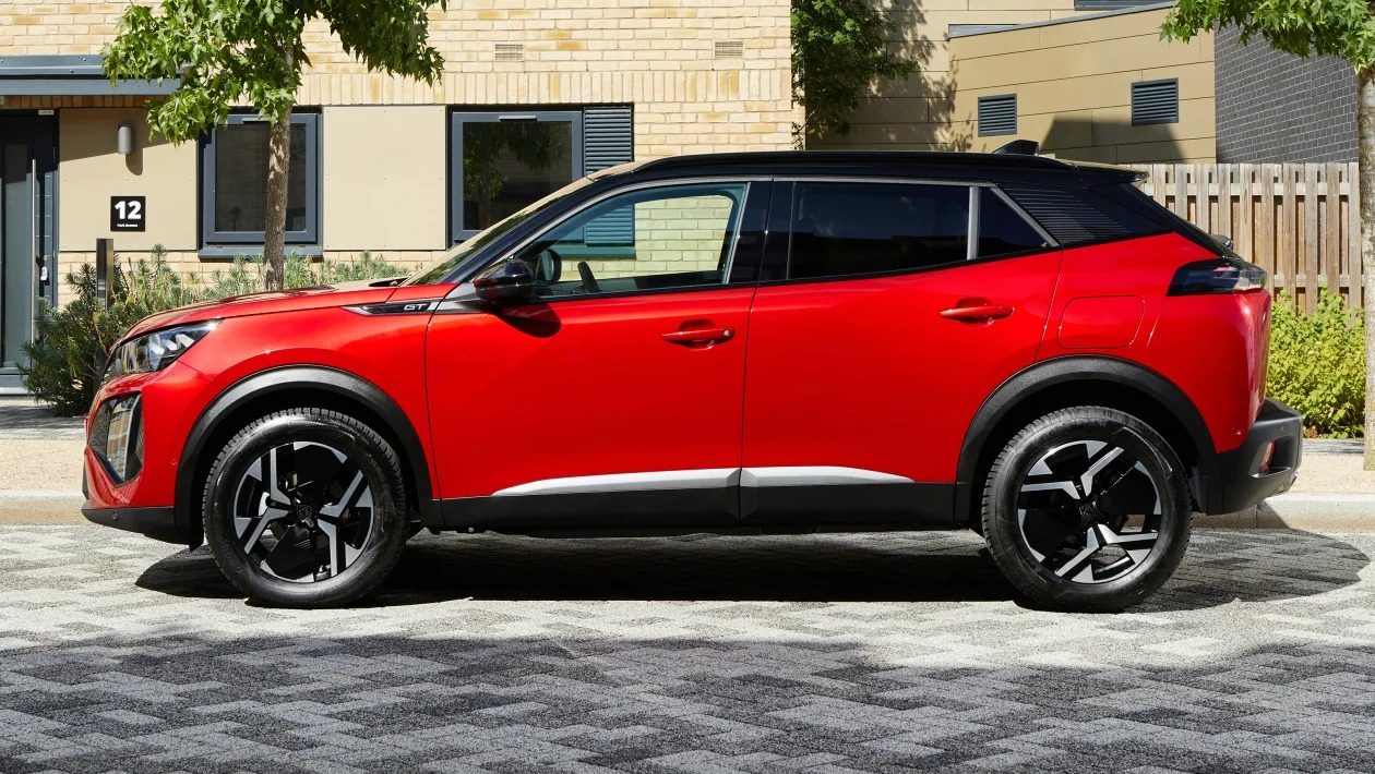 Peugeot 2008: Το πιο stylish μικρό SUV