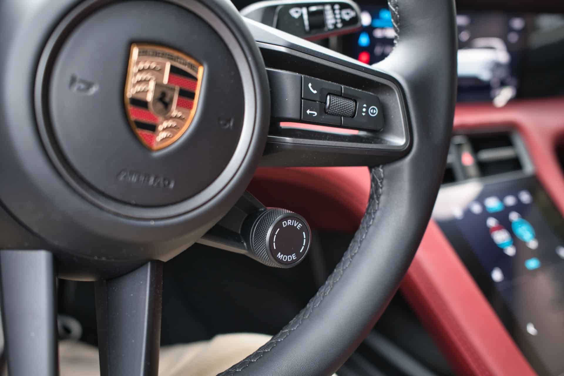 Η Porsche Taycan Cross Turismo 2026 επέστρεψε και απέδειξε γιατί τα ηλεκτρικά μπορούν να είναι συναρπαστικά 