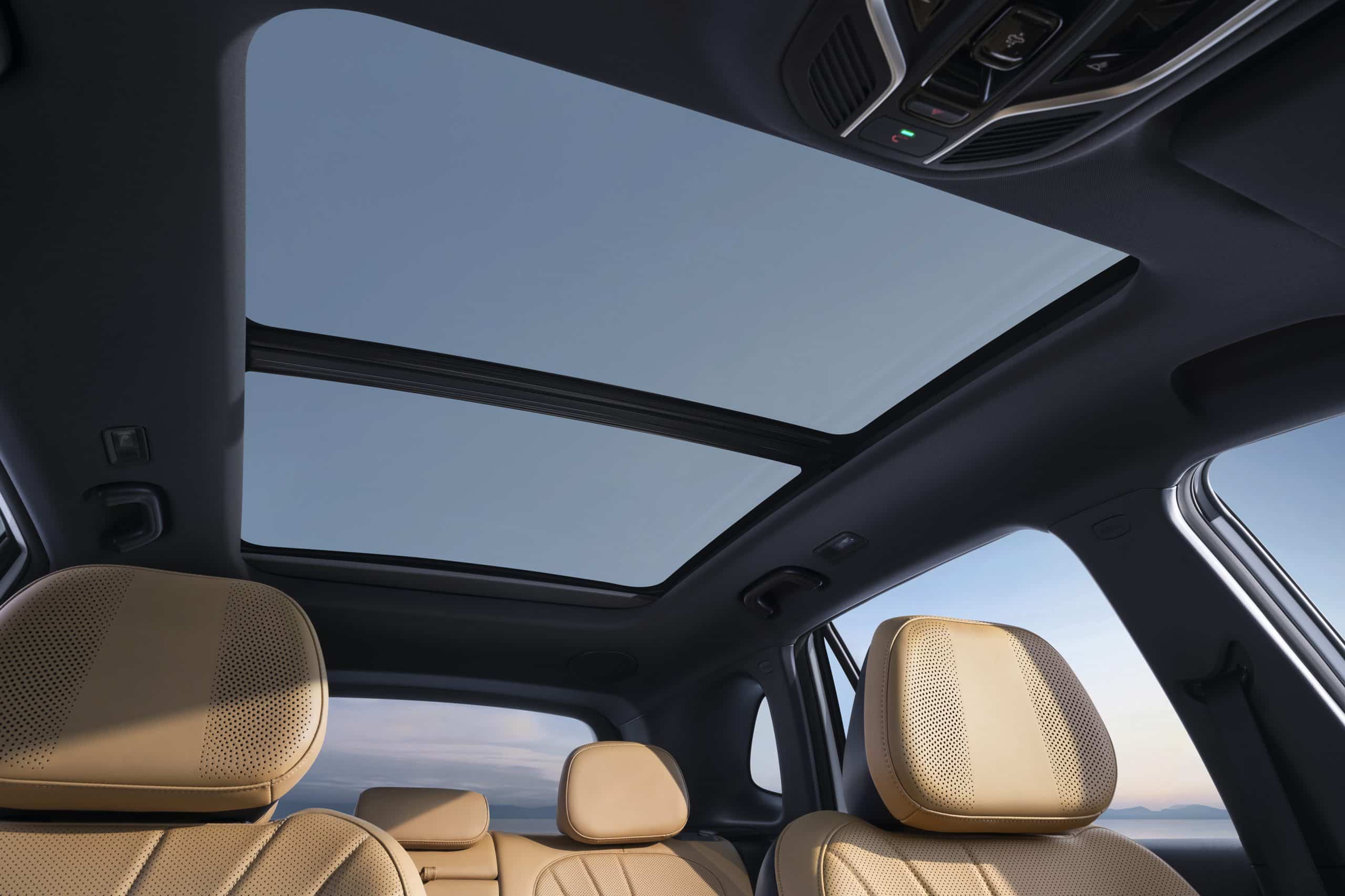 Το νέο Geely STARRAY EM-i ήρθε στην Ελλάδα - Δείτε εκδόσεις και τιμές 