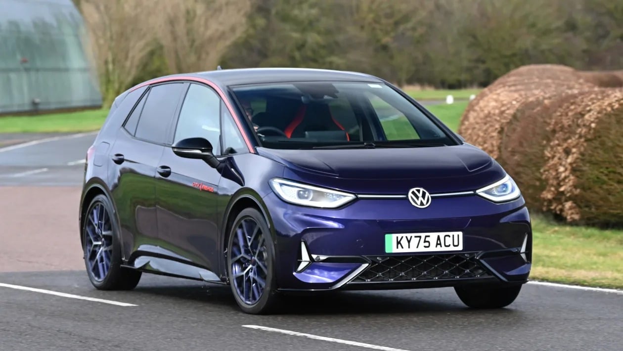 Volkswagen ID.3 GTX Fire & Ice: Το μωβ ηλεκτρικό hot hatch που κοστίζει όσο ένα GTI