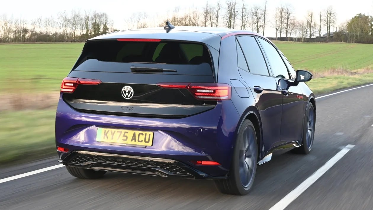 Volkswagen ID.3 GTX Fire & Ice: Το μωβ ηλεκτρικό hot hatch που κοστίζει όσο ένα GTI