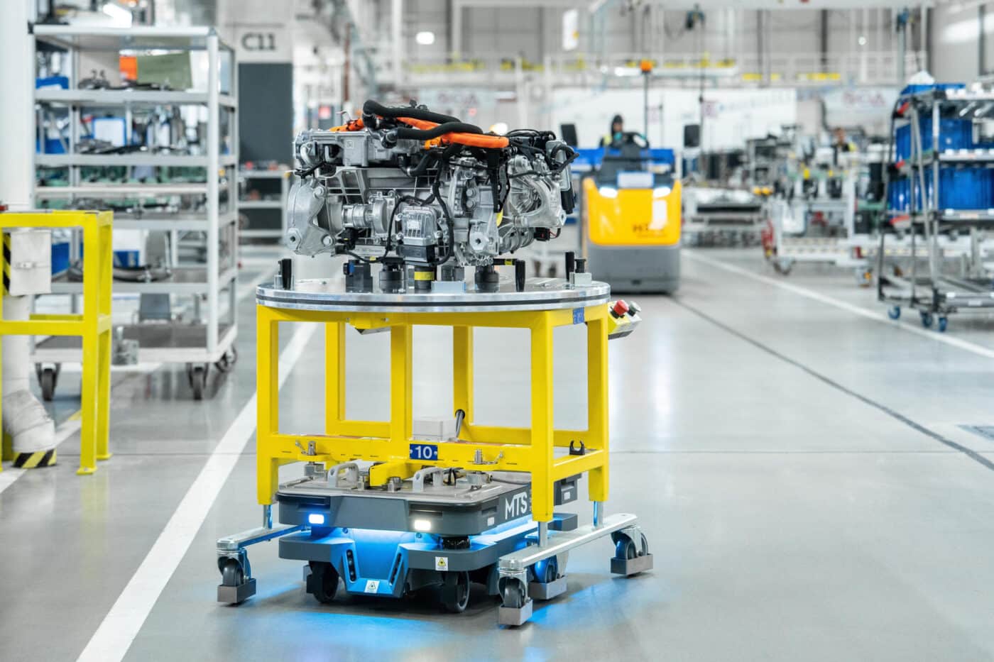 Η Porsche ξεκινά τη μαζική παραγωγή της Cayenne Electric