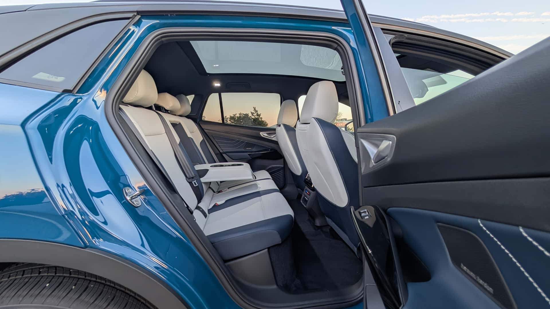 Volkswagen ID.4: Το ηλεκτρικό SUV που ωρίμασε – Αξίζει τα χρήματά του ή το προσπερνάς;