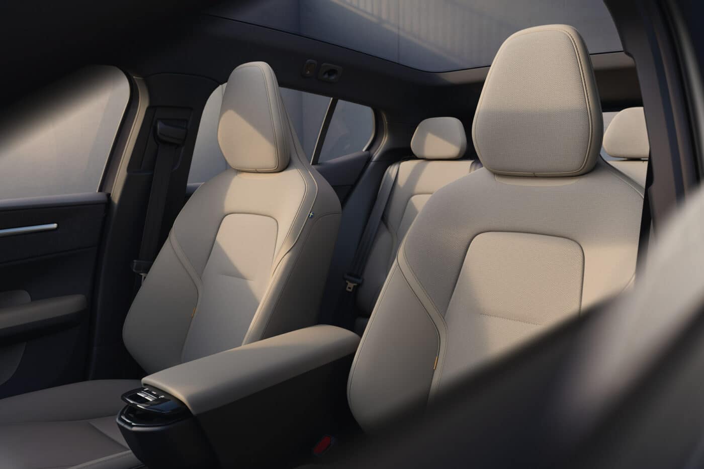 Νέο Volvo EX30: Έρχεται η πιο προσιτή ηλεκτρική έκδοση με 150 PS και λειτουργία powerbank!