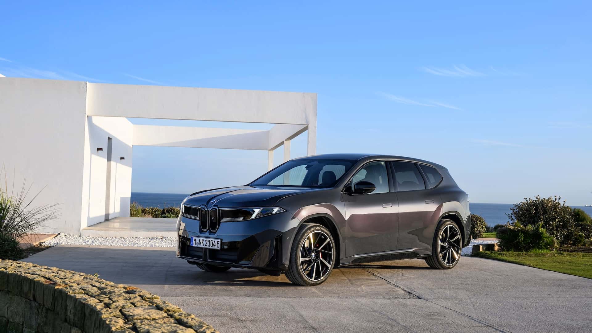 BMW iX3: Το νέο ηλεκτρικό SUV σαρώνει – Η ζήτηση ξεπέρασε κάθε πρόβλεψη