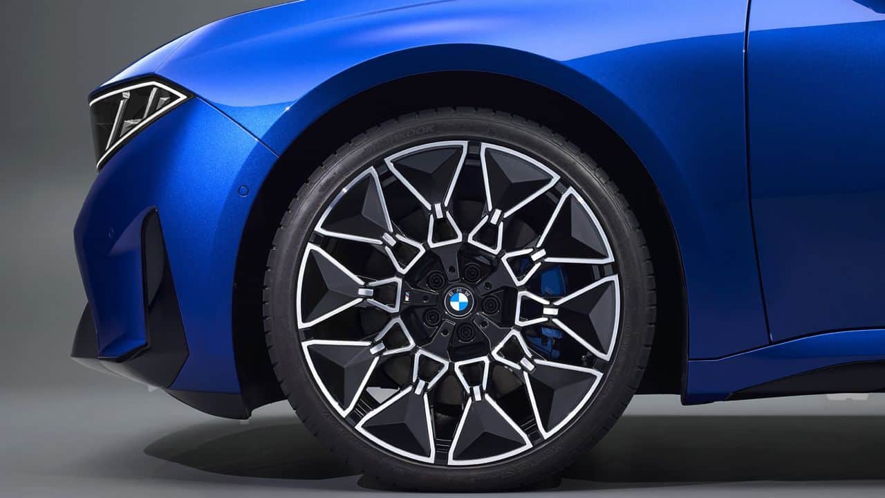 Η νέα BMW i3 σπάει τα καθιερωμένα με αυτονομία 900 χλμ