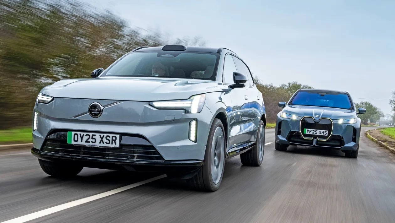 BMW iX εναντίον Volvo EX90: Ποιο premium ηλεκτρικό SUV κερδίζει;