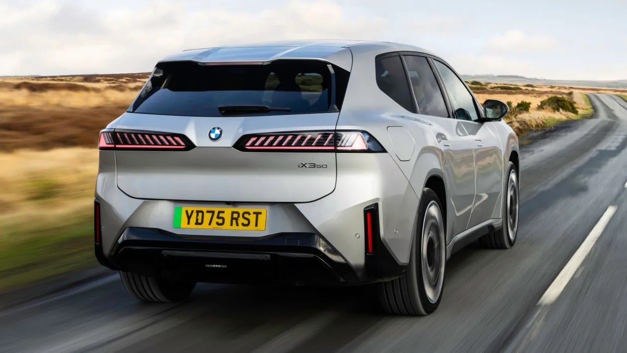 BMW iX3 M Sport: Τεχνολογία, ισχύς και αυτονομία σε άλλο επίπεδο