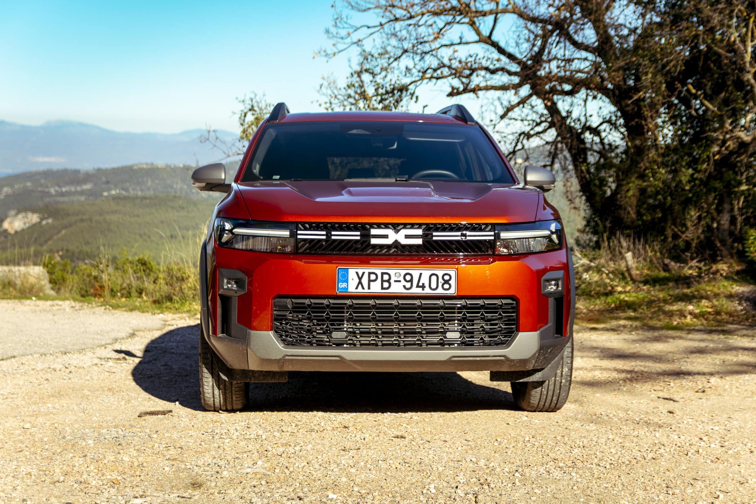 Dacia Bigster 1.8 Hybrid -Η ενηλικίωση της Dacia στην καρδιά των C-SUV