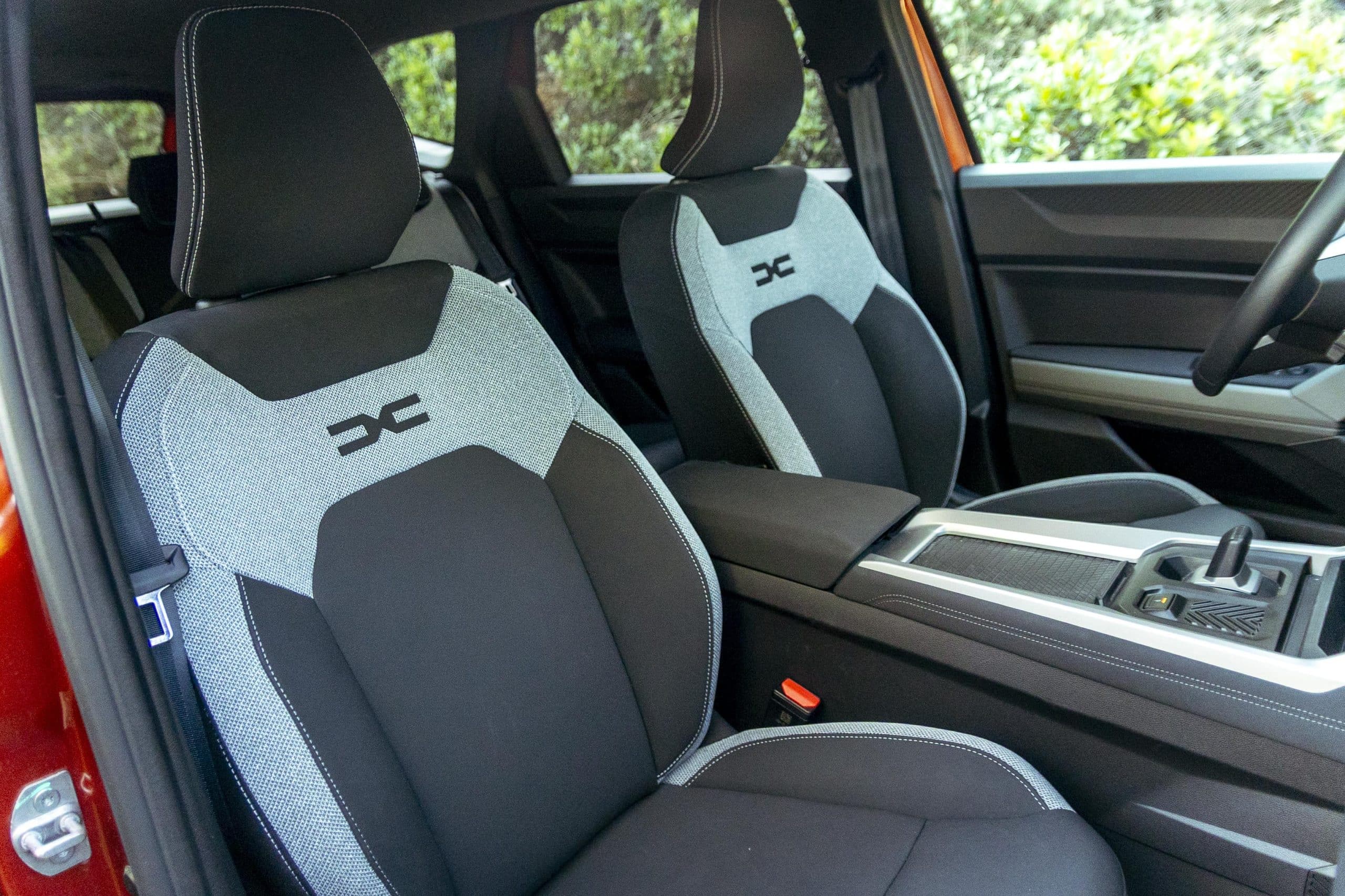 Dacia Bigster 1.8 Hybrid -Η ενηλικίωση της Dacia στην καρδιά των C-SUV