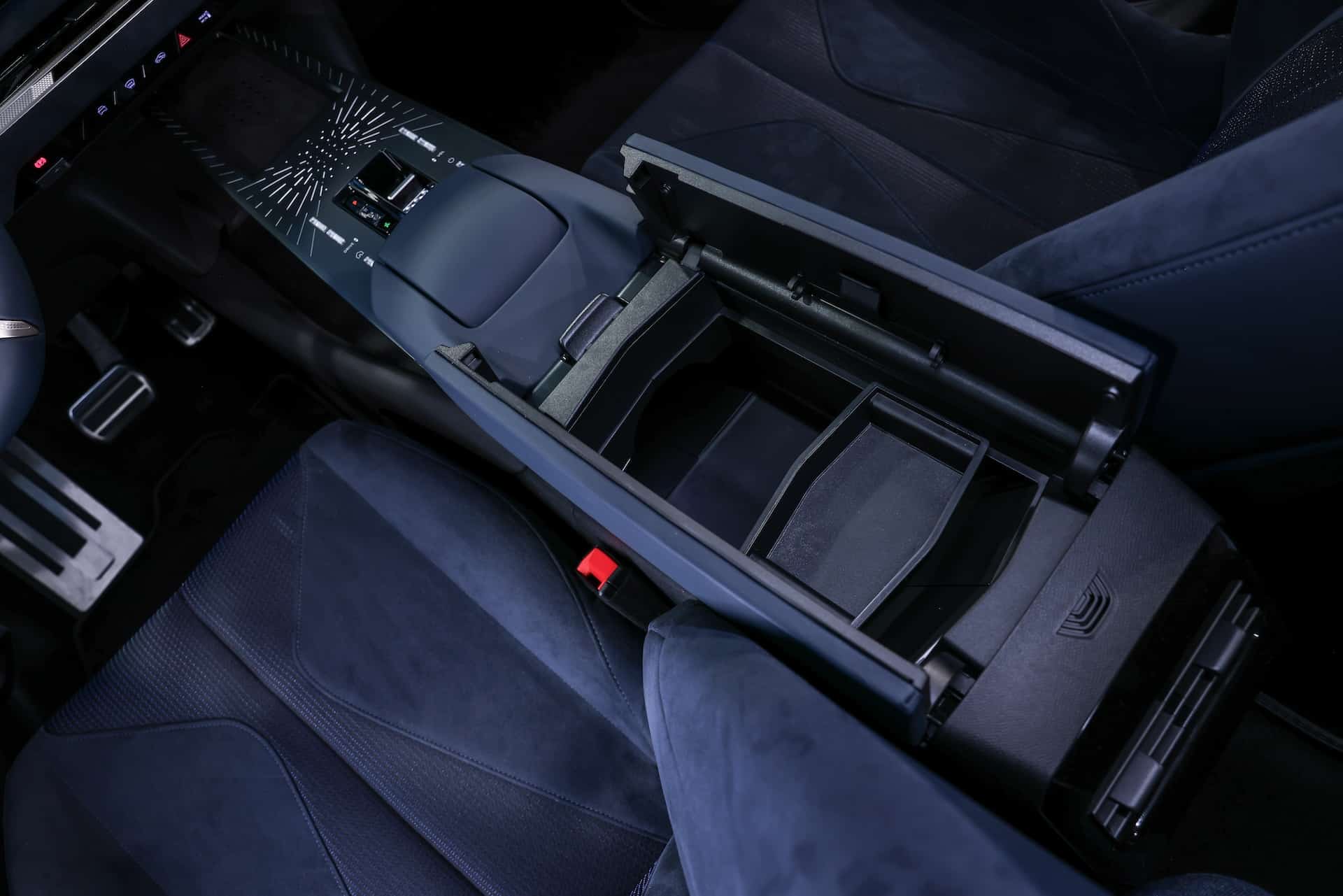 DS 7- Αποκαλύφηκε το best seller της νέας γενιάς