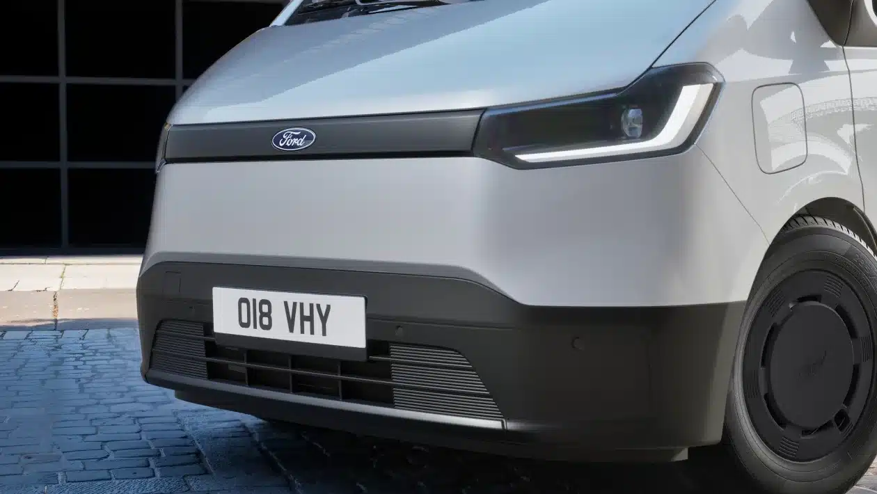 Αυτό είναι το νέο Ford Transit City: Το ηλεκτρικό van που αλλάζει τα πάντα στις αστικές διανομές