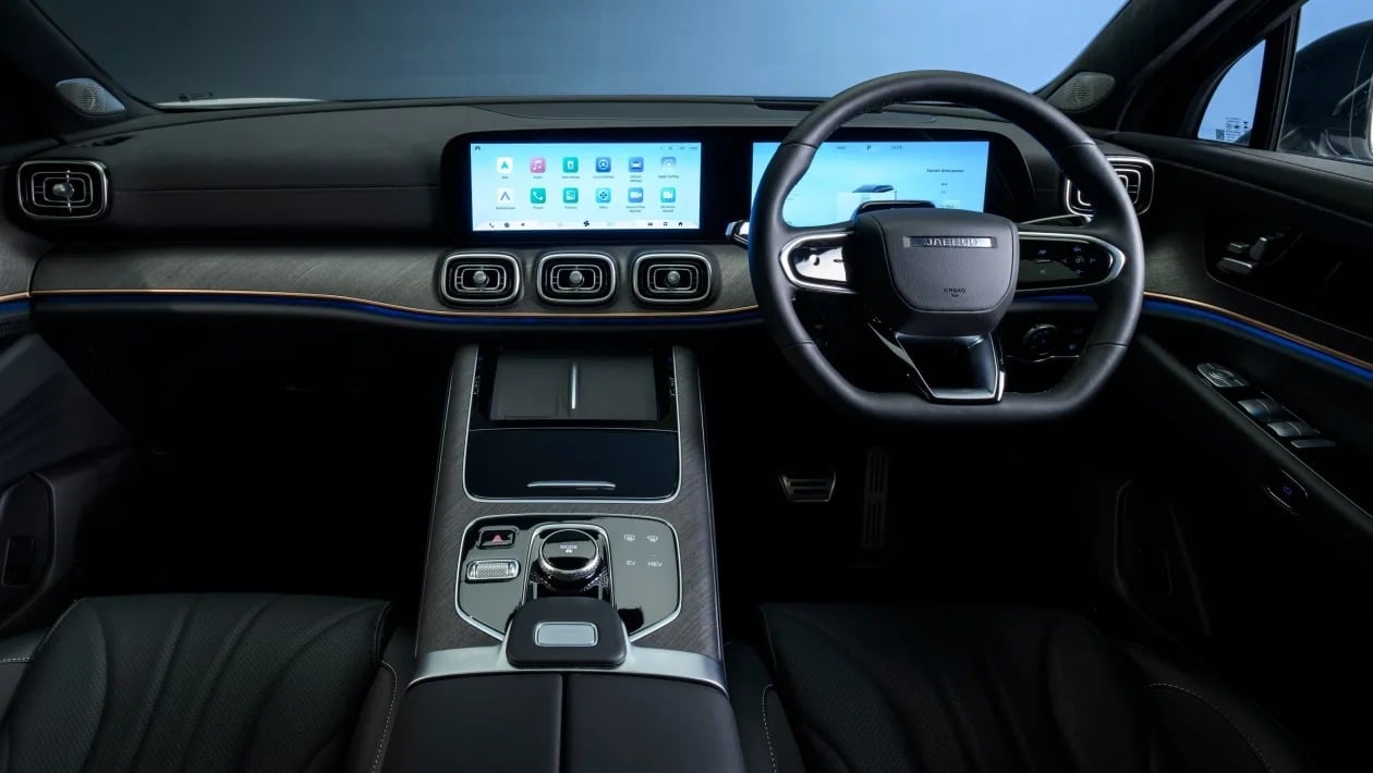 Το νέο Jaecoo 8 φέρνει τα πάνω-κάτω: 422 PS, ηλεκτρική αυτονομία 133 km και χώρος για 7 άτομα