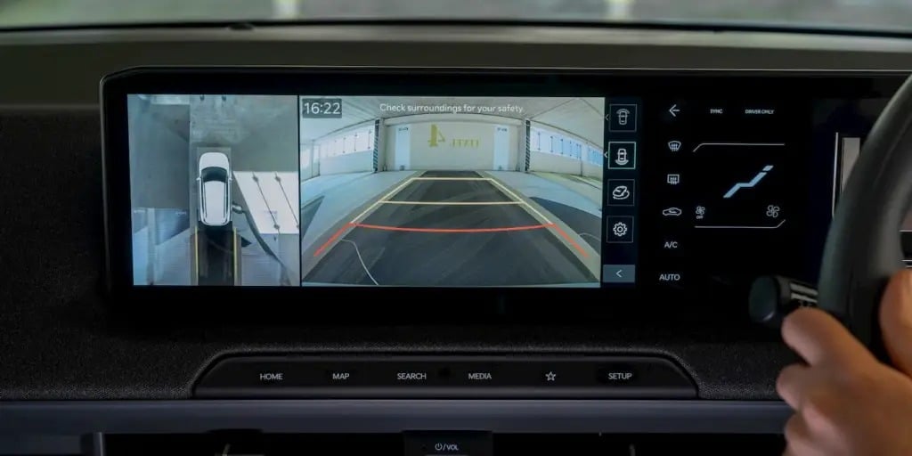 Kia EV2: Το ηλεκτρικό SUV που παρκάρει μόνο του και κάνει την πόλη… παιχνιδάκι