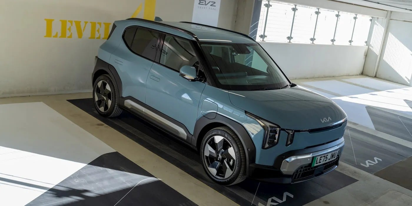 Kia EV2: Το ηλεκτρικό SUV που παρκάρει μόνο του και κάνει την πόλη… παιχνιδάκι