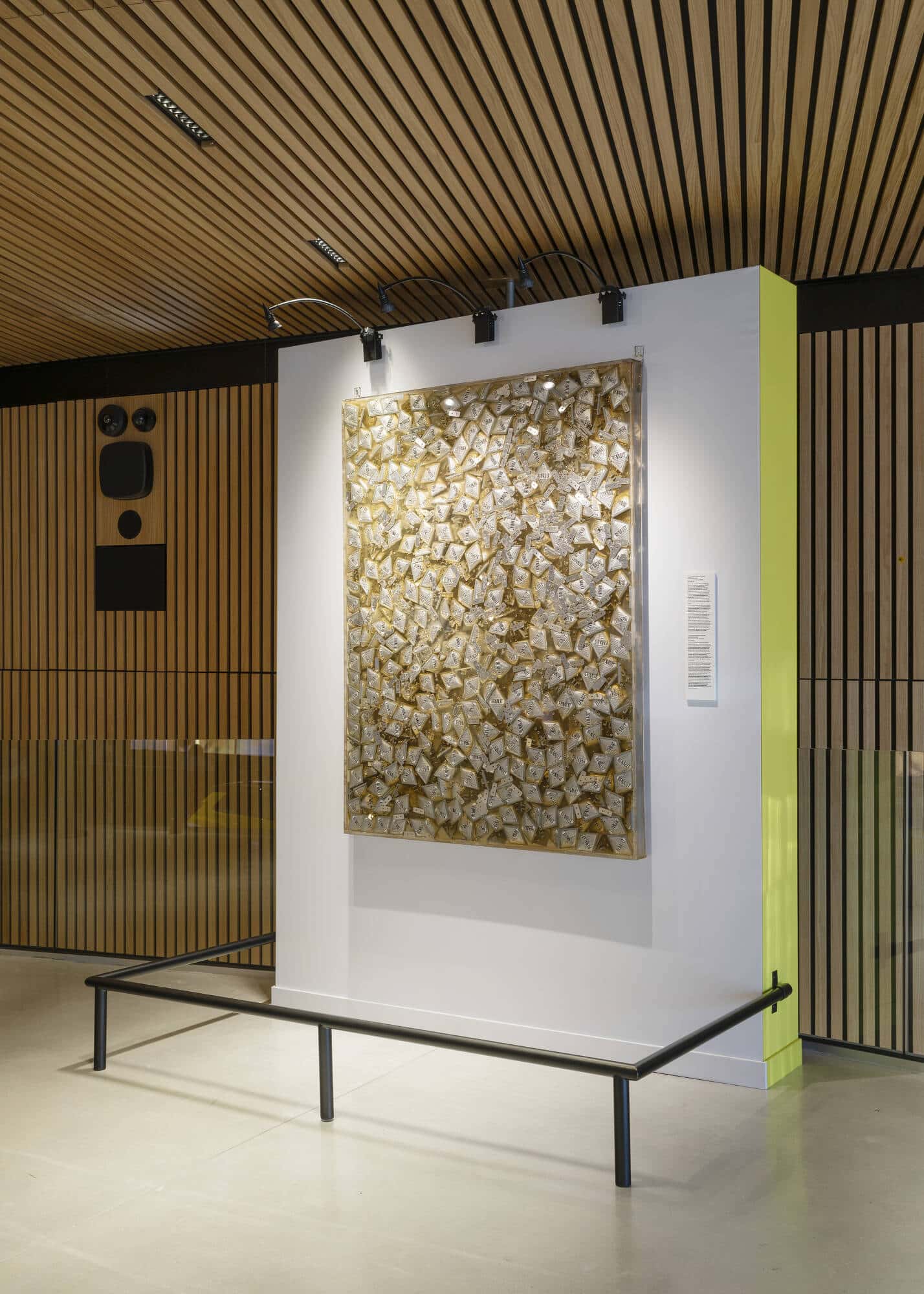 Renault Carwalk Pop Art Car