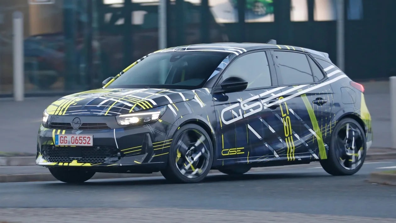 Το νέο Opel Corsa GSE φέρνει την επανάσταση στα ηλεκτρικά hot hatch