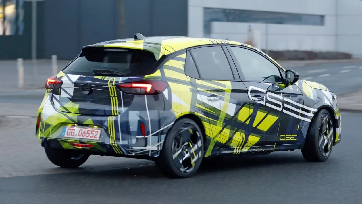 Το νέο Opel Corsa GSE φέρνει την επανάσταση στα ηλεκτρικά hot hatch