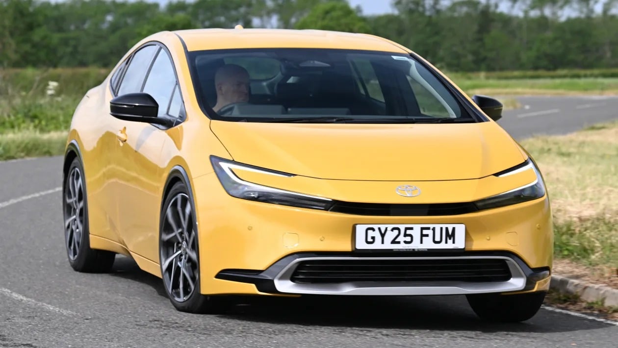 Τα 10 καλύτερα PHEV για αγορά το 2026