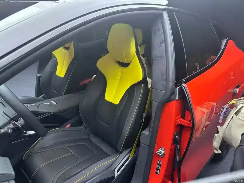 Αποκαλύφθηκε η νέα PHEV Lotus Eletre με 952 PS