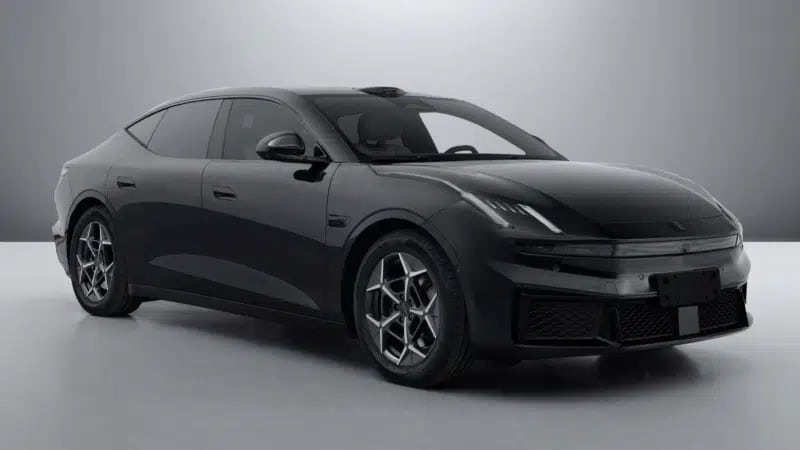Το νέο Lynk & Co 10+ με 912 PS βάζει «φωτιά» στα ηλεκτρικά sedan