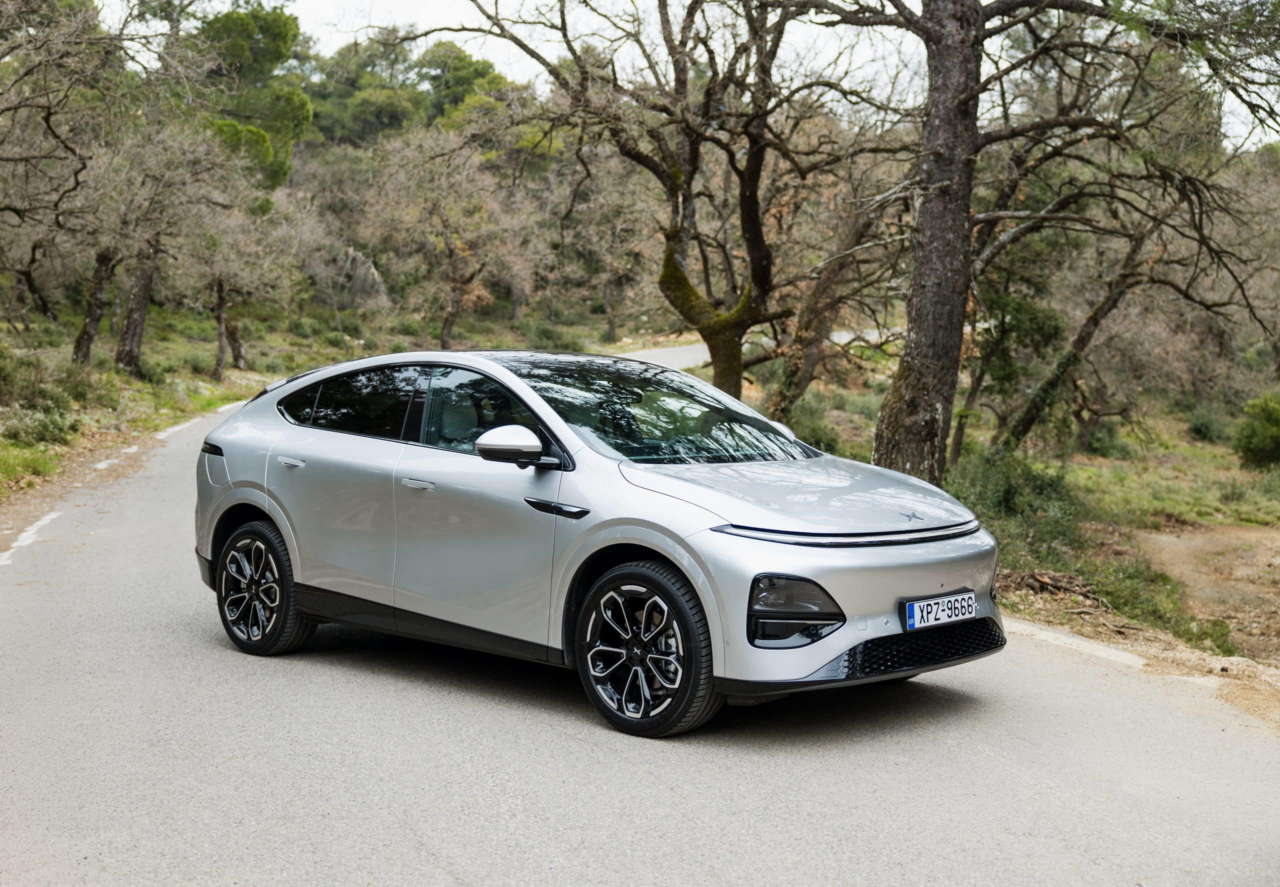 Xpeng G6 Long Range Pro: Στα ίσα με τους καλύτερους